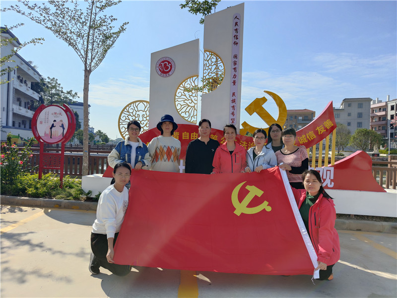 微信图片_20211126093124_副本.jpg